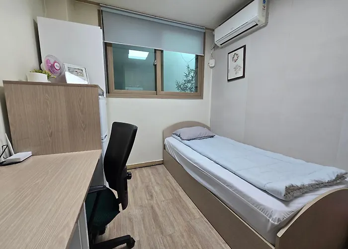 Gasthuis Hongdae, Sinchon Yeonhui House Seoel