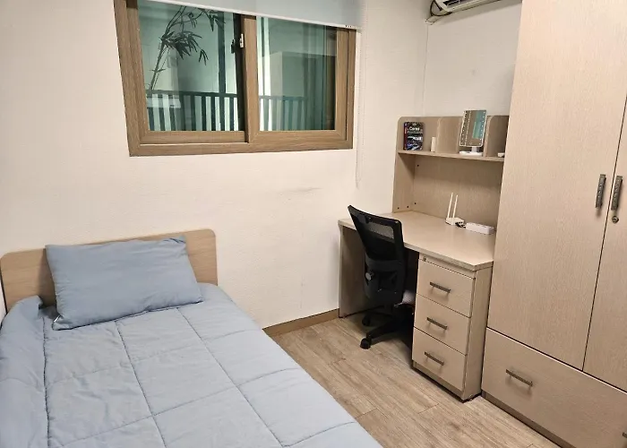 Gasthuis Hongdae, Sinchon Yeonhui House